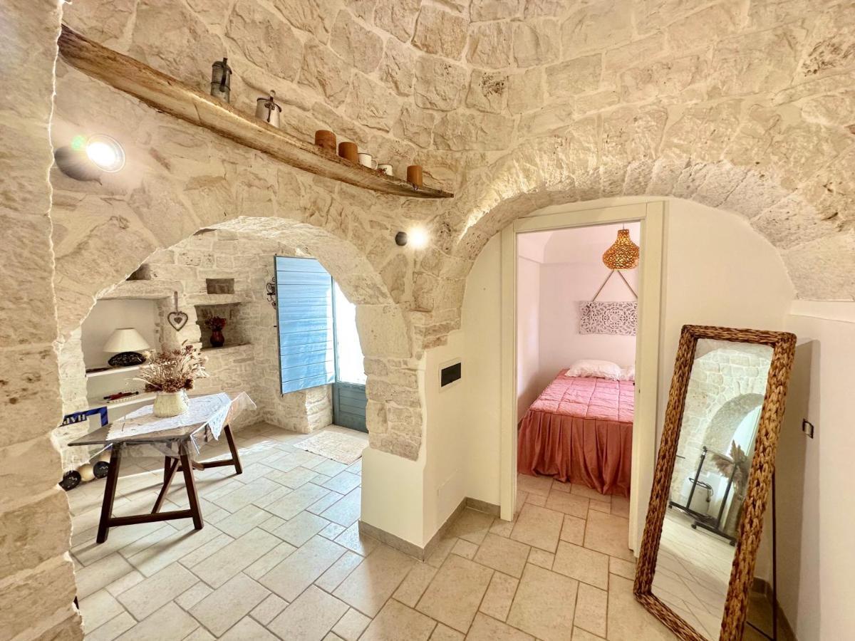 Trullo Il Carrubo Villa Алберобело Екстериор снимка